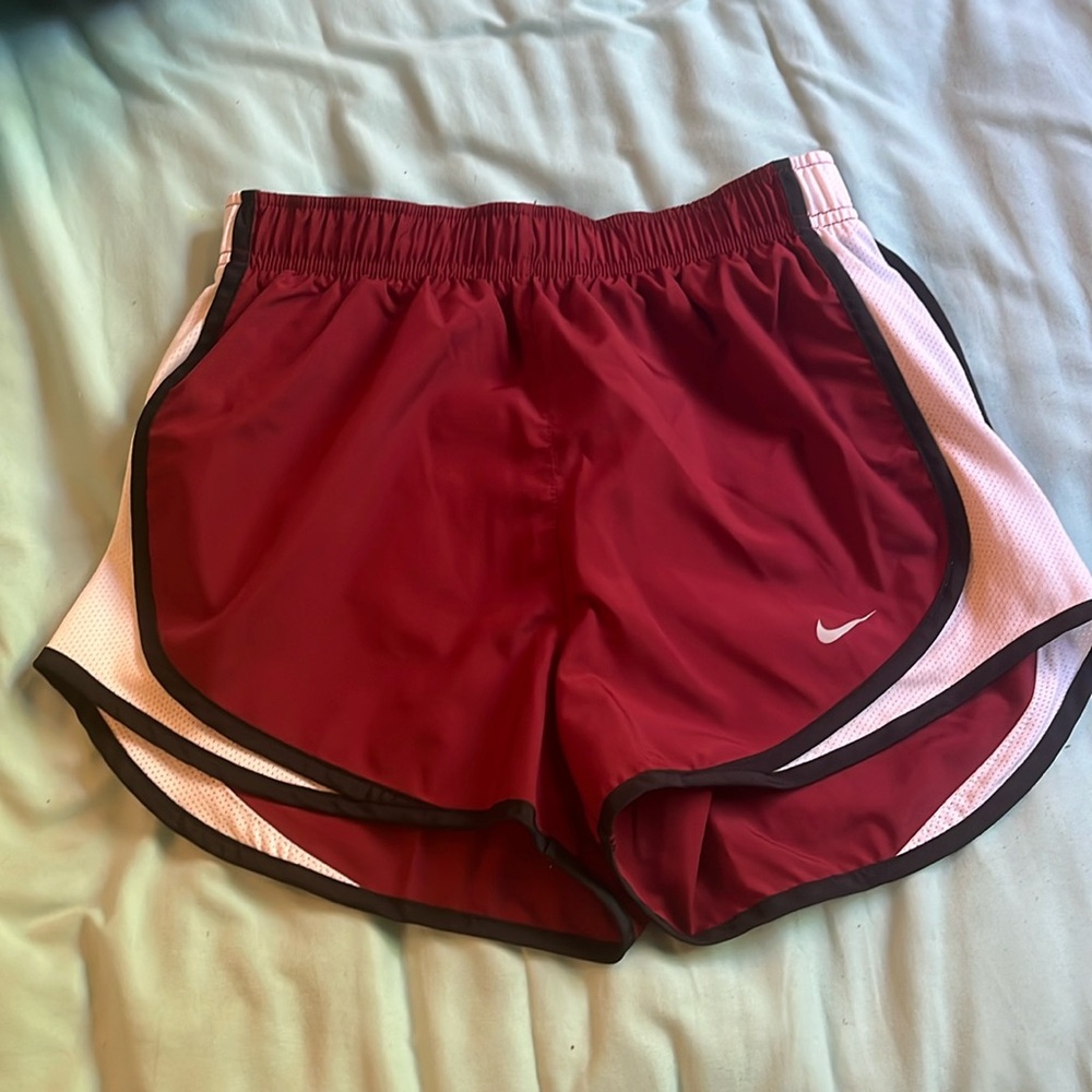 Nike Women’s Tempo Running Shorts